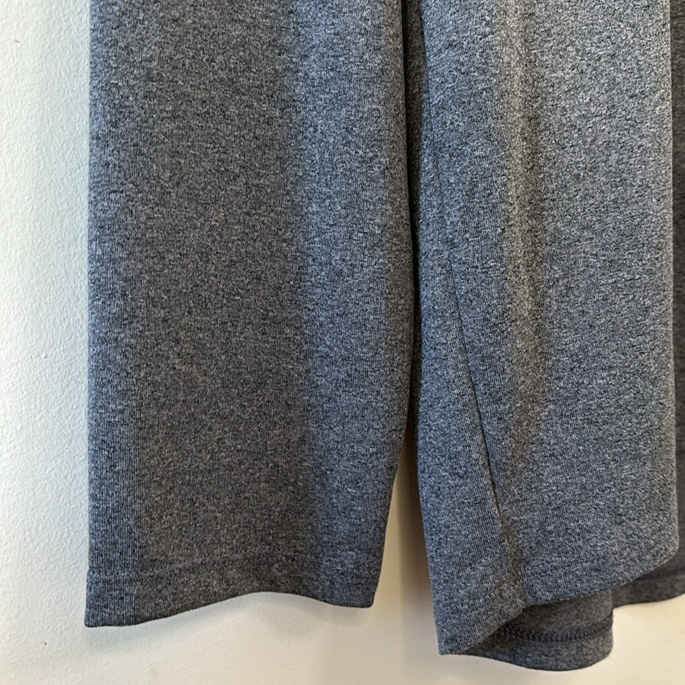 Under Armour Men’s Tech 1/2 Zip Long Sleeve Carbon Heather/Black Size XL - Picture 7 of 11